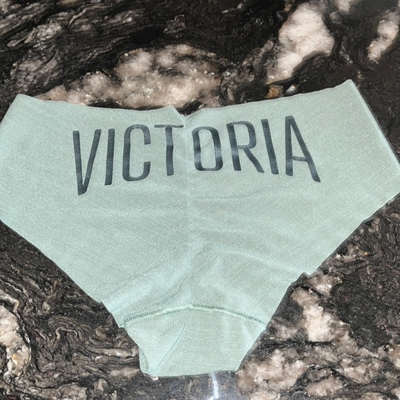 5/$20 Victoria Secret Hip-hugger Women’s Panties NWOT - Picture 1 of 4